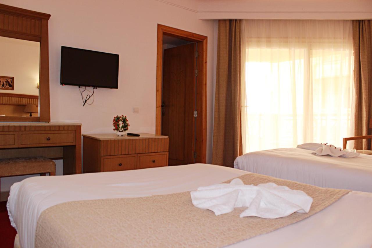 نيو ريجينسي الأهرامات 4* Kafret el-Gabal